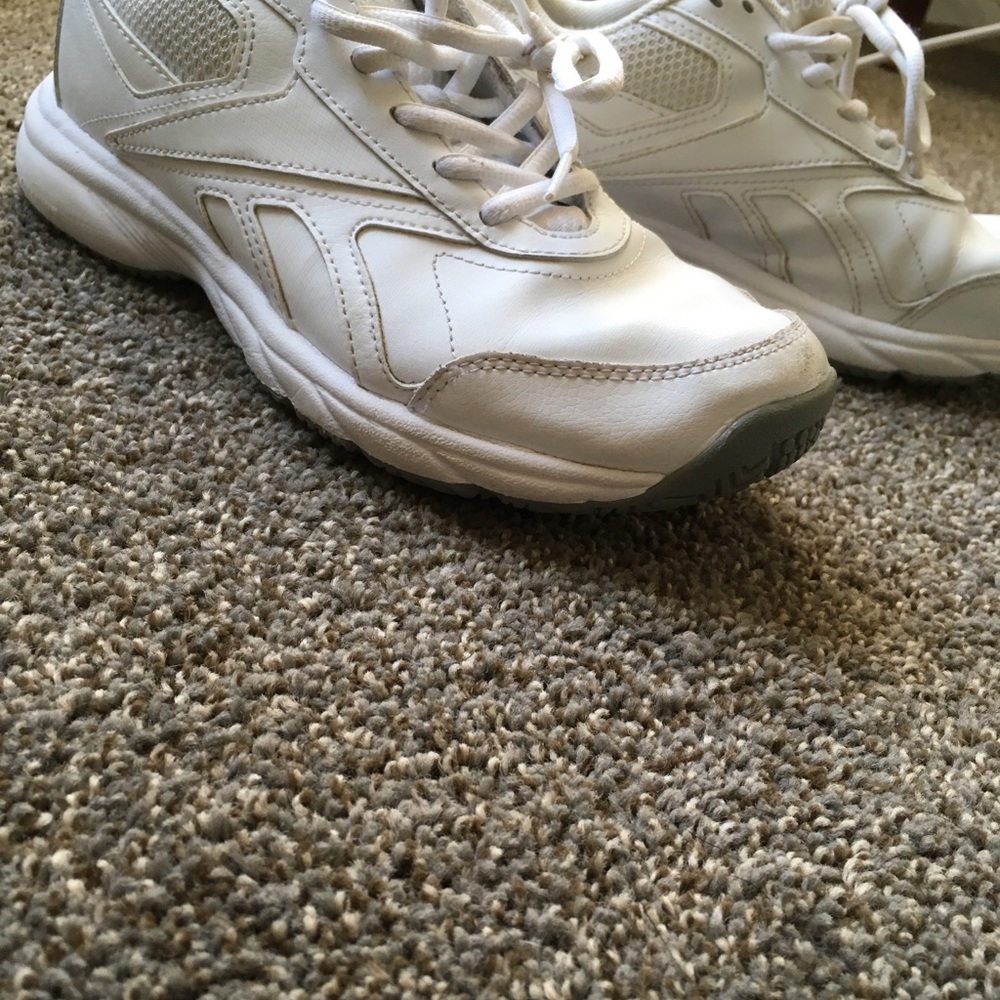 White Reebok sneakers - Picture 6 of 6